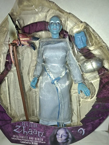 2000 Far Scape Series 1 PA'U ZOTOH ZHAAN Spiritualist & Healer  7" Action Figure Cover