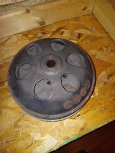 86 Honda CH 250 CH250 Elite Scooter rear secondary clutch pulley, driven face - Foto 1 di 4