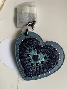 Coach Leder blau Herz Applikation Taschenanhänger/Anhänger - Bild 1 von 2