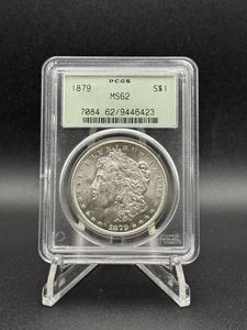 Dólar de plata Morgan 1879 graduación profesional MS62 - SOPORTE VERDE ANTIGUO - Imagen 1 de 4