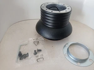 Fits MITSUBISHI EVO 4 1996 - 1998 Steering wheel hub adapter NEW - Picture 1 of 4