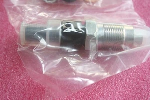 Westerbeke 053236 Injector 33.0 ede - Picture 1 of 4