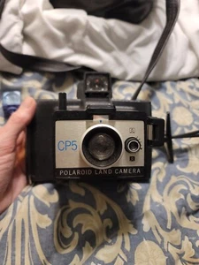 Polaroid CP5 Land Camera Genuine & Bag And Bulbs No Manual - Picture 1 of 13