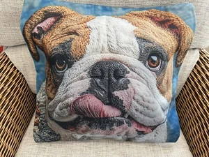 🇬🇧Velvety Feeling Cushion Cover 2D Faux Embroidered French Bulldog. - Picture 1 of 7