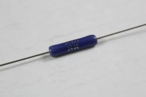 Leaded Resistor 300 ohm Pack of 32 - Picture 1 of 1