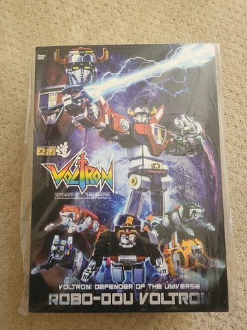 Voltron ROBO-DOU | Voltron: Defender of the Universe | threezero Cover