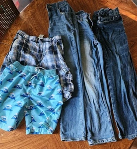 Hosenpaket Jungen Größe 12 - 3 Paar Jeans, Shorts & Badehose B1 - Bild 1 von 3