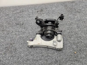 TOYOTA CAMRY 2025 FRONT ENGINE MOUNT INSULATOR BRACKET FWD 2.5L HYBRID OEM - Picture 1 of 4