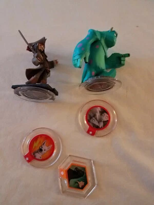 Disney Infinity--PS3 SULLY JACK SPARROW PLUS 3 DISCOS BOLT HEADLESS HORSEMAN, ETC Foto 1 de 2