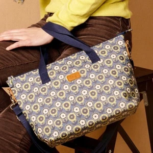 Pfingstrose® Tasche Schultertasche blau Blumen matt Wachstuch für Damen - Bild 1 von 2