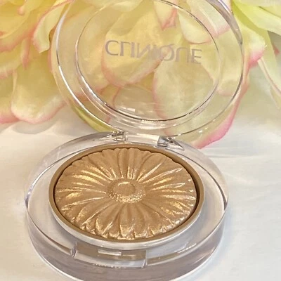 Clinique Cheek Pop Highlighter Contour - Gold Celebration Pop - NWOB Free Ship - Image 1 of 2