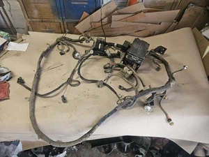OEM 1997 FORD F250 4WD AUTO 7.3L ENGINE BAY FUSEBOX HEADLIGHT WIRING HARNESS - Picture 1 of 22