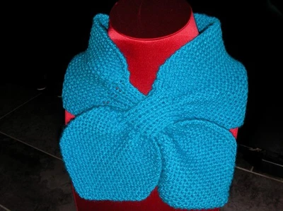 HAND KNITTED NEW BOW-TIE NECK SCARF/WARMER - Image 1 of 2