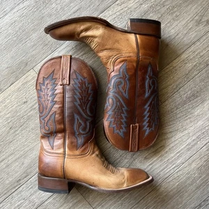 Lucchese Buchmacher hellbraun brüniertes Kalbsleder Cowboy Western Stiefel Herren 9D - Bild 1 von 14