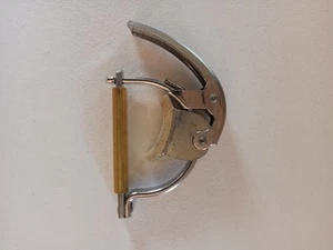 Preowned Vintage HAMILTON USA Guitar Capo - Picture 1 of 6