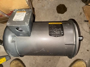 Baldor VM3614T Industrial Motor Three Phase, 2 Hp - Picture 1 of 7