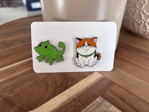 Pixie plush Pins - Tangled Pascal And Big hero 6 Mochi - Picture 1 of 1