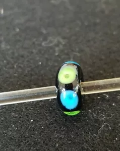 Charm perline vetro gioielli arte vetro Fenton nero incassato verde blu nuovo BA - Foto 1 di 2
