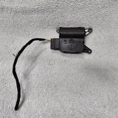 2012-2019 FIAT 500 HEATER BLEND DOOR OR WATER SHUT-OFF FLAP ACTUATOR 0132801311 - Image 1 of 4