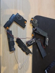 Hobby Project Bulk X3 Pair Laptop Speakers - Picture 1 of 2