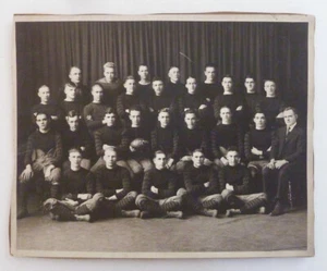 Antica FOTOGRAFIA SQUADRA DI CALCIO 1919 Università dello Stato del Nord "CHAMPS!"  - Foto 1 di 5