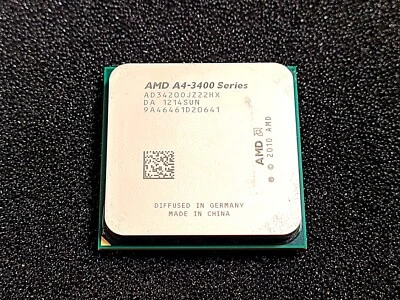 AMD A-Series A4-3420 2.8 GHz Socket FM1 Desktop CPU AD3420OJZ22HX - Image 1 of 4