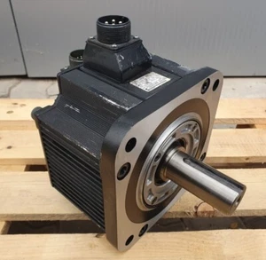 YASKAWA ELECTRIC AC SERVO MOTOR  SGMGH-20DCA6F-OY + INCR Encoder UTSIH-B17CK - Picture 1 of 9