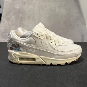 Nike Air Max 90 Shoes Womens Size 7 Sail White FD0867-133 The Future Is Equal - Picture 1 of 11