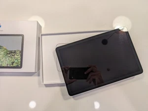 Tablet Google Pixel 128GB, Wi-Fi, 10,95 cala - Hazel - Zdjęcie 1 z 5