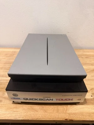 Escáner fotográfico Epson Perfection V700 (solo unidad) Foto 1 de 4