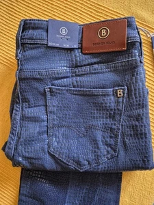 Damenjeans von Bogner - neu mit Etikett - in einem wunderschöne Blau - Bild 1 von 7