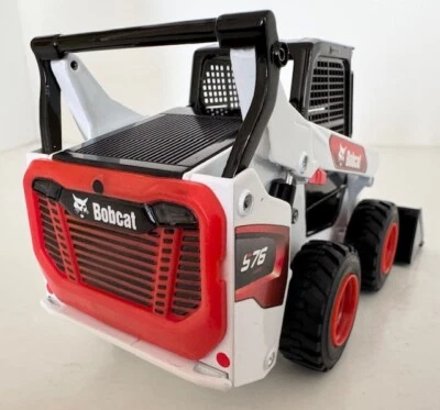 1:25 Bobcat S76 Skid Steer Loader Diecast Model 7367308 By Wan Ho - Image 1 of 4