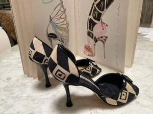 Manolo Blahnik silk print peep toe heels size 36.5 - Picture 1 of 9