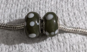 Set of 2 Pandora Olive Murano Glass Charm with White Polka Dots - Picture 1 of 2
