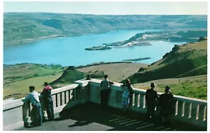 Columbia River Blick nach Westen vom Maryhill Museum Vintage Chrom Postkarte - Bild 1 von 2