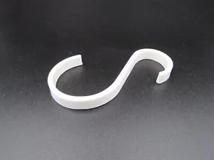 Ganci S per Appendiabiti Barra Armadio Stampato in 3D SCEGLI COLORE 3,25 in 6 PZ - Foto 1 di 6