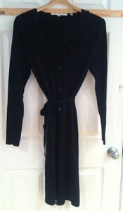 MAX STUDIO DAMEN KLASSISCHES SCHWARZES KLEID MIT KNÖPFEN Large - Bild 1 von 12