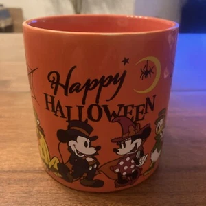 Xlg Disney Happy Halloween coffee mug/cup. Goofy, Pluto, Mickey, Miini, Daffy… - Picture 1 of 8