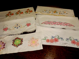 6  Vtg  Pillowcases  Appliqued ~Embroidered~ Crochet~  Cotton  Estate Finds - Picture 1 of 7
