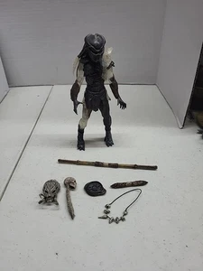 NECA Predator Berserker Predator City Hunter - Picture 1 of 7