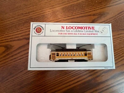 VINTAGE N SCALE BACHMANN N LOCOMOTIVE # 61098 YELLOW BRILL TROLLEY #36. - Image 1 of 2