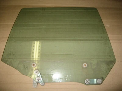 1999 Subaru Forester S, direito, passageiro, vidro para janela traseira - Imagem 1 de 4