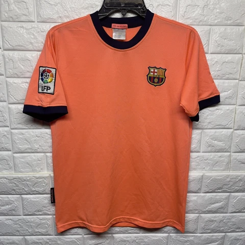 Barcelona Away Jersey Replica 2009-10 Ibrahimovic #9 Pink Youth Size XL Preowned Cover