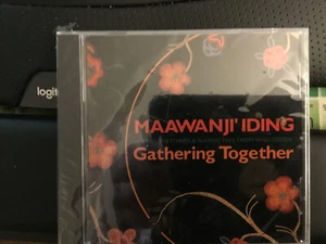 CD: Zusammenkommen von Ojibwe-Geschichten & -Erzählungen aus Wisconsin - Bild 1 von 2