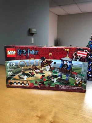 LEGO Harry Potter: Quidditch Match (4737) New Box Damage - Image 1 of 4
