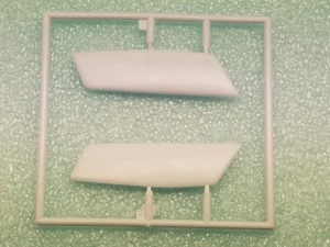 Revell 49 Mercury Chopped Custom Coupe GONNE BUBBLE CRUISER da 1:25 model kit - Foto 1 di 4