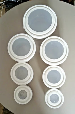 ¿Tocadiscos de almacenamiento de mezcla de cuencos de vidrio transparente Cella?? 7 cuencos con tapas Foto 1 de 4