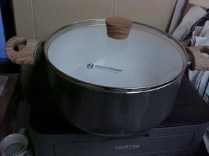 Master Class Premium Cookware 9.5" Casserole Pot Brand New - Picture 1 of 3