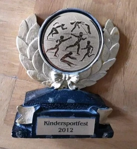 Siegerpokal, Trophäe, Siegespreis, für Kindersportfest, Neu Zu Beschriften - Bild 1 von 7