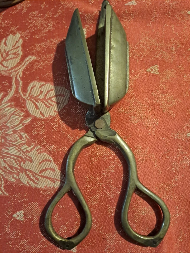 Ancienne mouchette éteignoir à bougie bronze laiton  - Photo 1/1